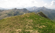 42 Scendendo verso il Monte Azzaredo...